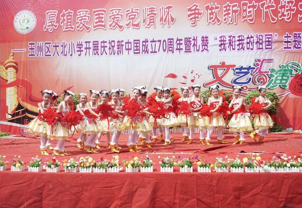 男朋友一直对我都特别的温柔，今天突然就凶我了这是为什么？游戏画面